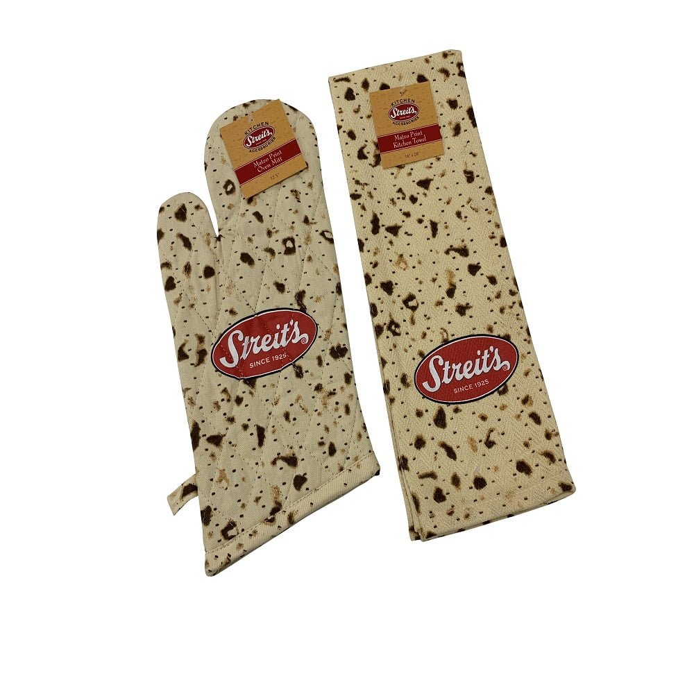 Cute Oven Mitts  Streit's Matzah Cute Oven Mitts And Kitchen Towel Set